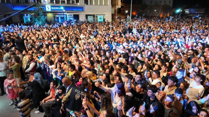 ÇERKEŞ 17. KÜLTÜR HAYVANCILIK VE BAL FESTİVALİ YOĞUN KATILIMLA GERÇEKLEŞTİ